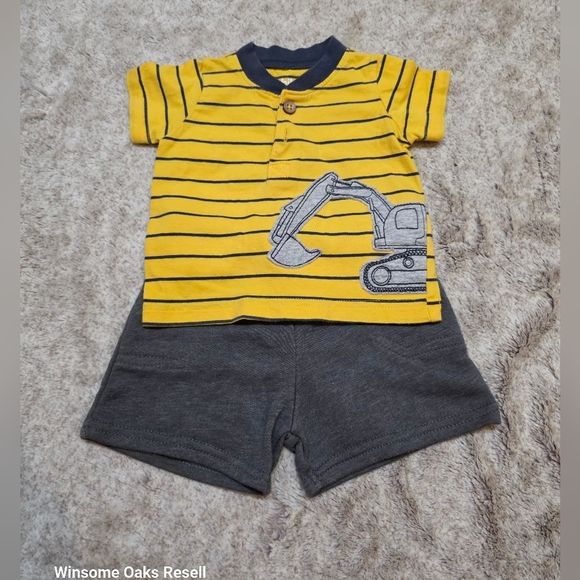 Yellow Striped Baby Outfit with Excavator Design - Picture 1 of 4